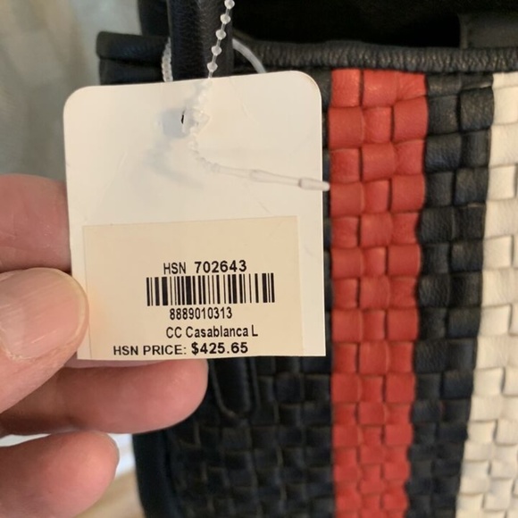 CLEVER CARRIAGE CASABLANCA HANDBRAIDED STUNNING PURSE $425 RETAIL NEW W/ BAG - Picture 3 of 8